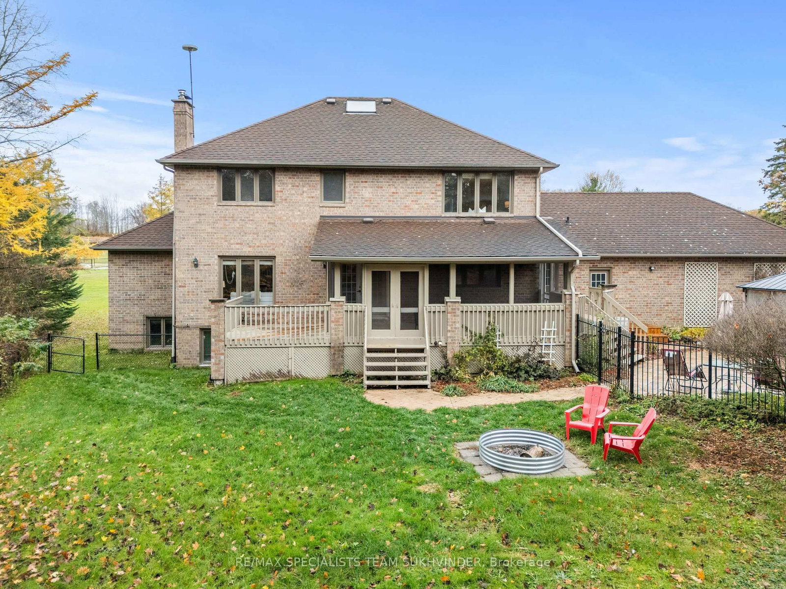 Detached House for sale at 15 Country Lane Drive, Caledon, Ontario, L7E 0B4 - Palgrave - MLS: W13002070