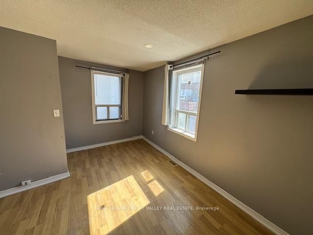 23 George Street N - Photo 15