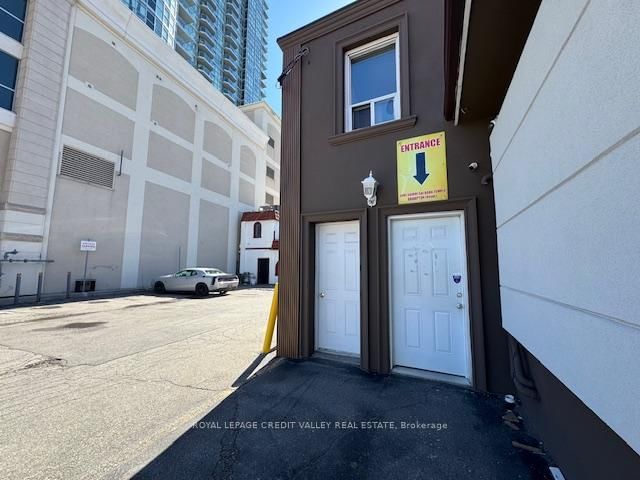 23 George Street N - Photo 5