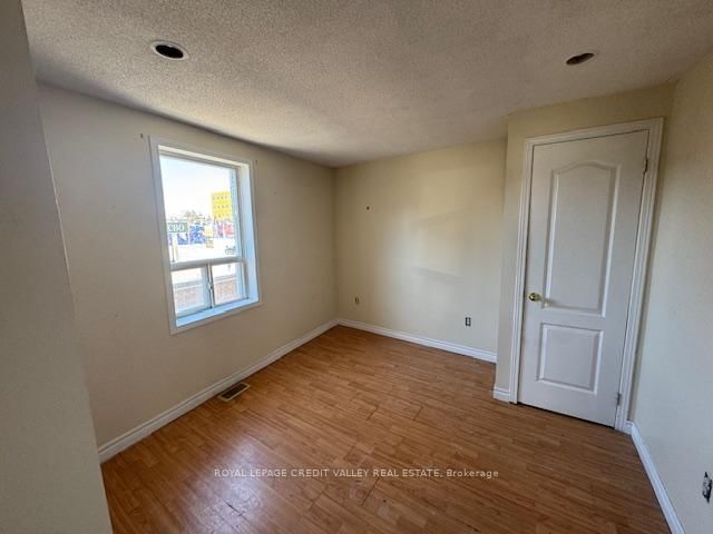 23 George Street N - Photo 7