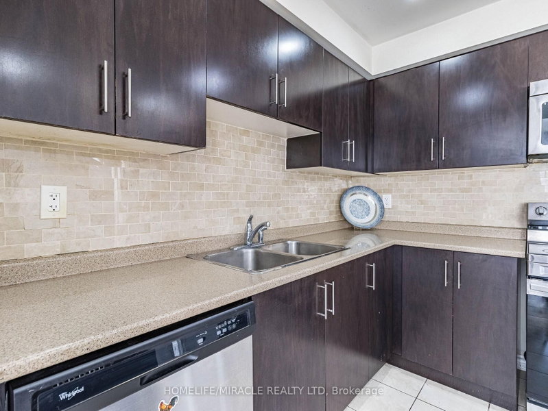 229 Remembrance Brampton,ON L7A 4J9 — Photo 11