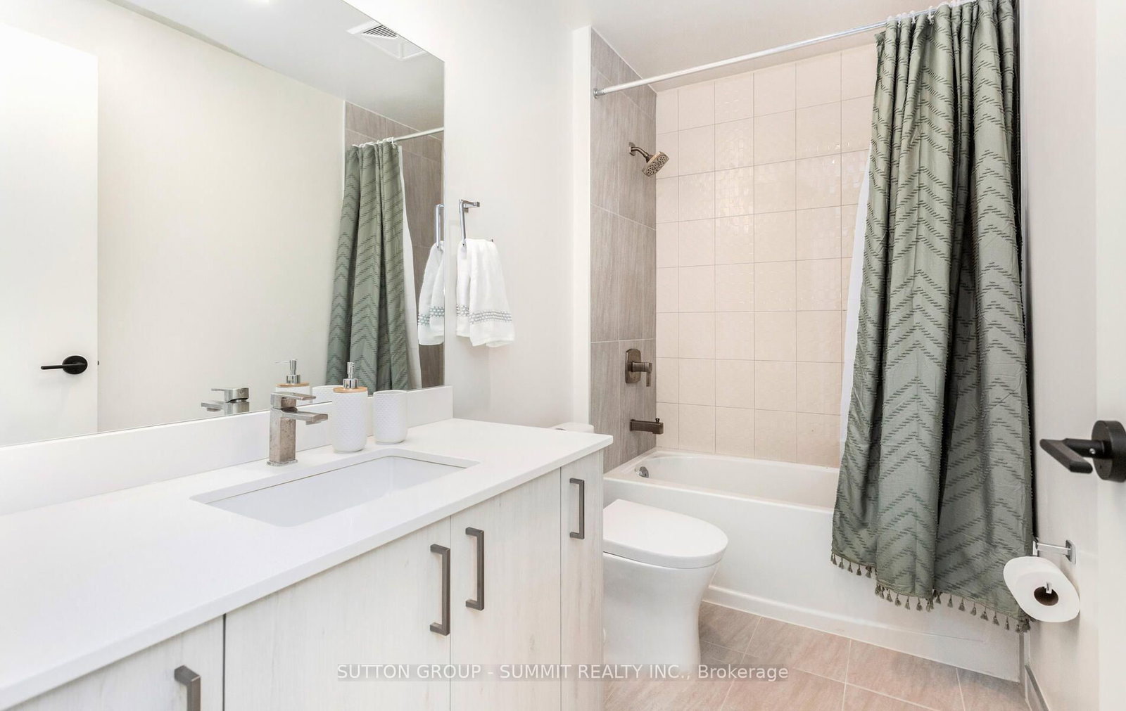 8010 Derry Road W, Unit 1005 - Photo 11