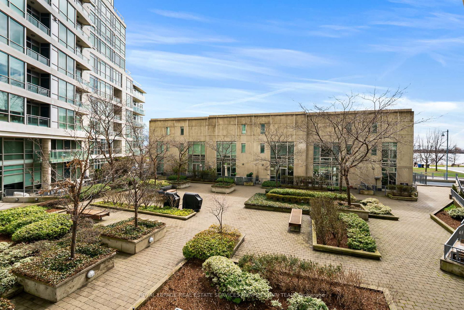 5 Marine Parade Drive, Unit 223 - Photo 17