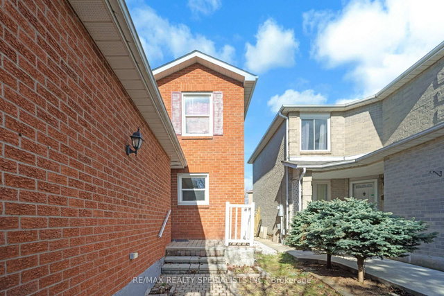 9 Wayne Nicol Drive
