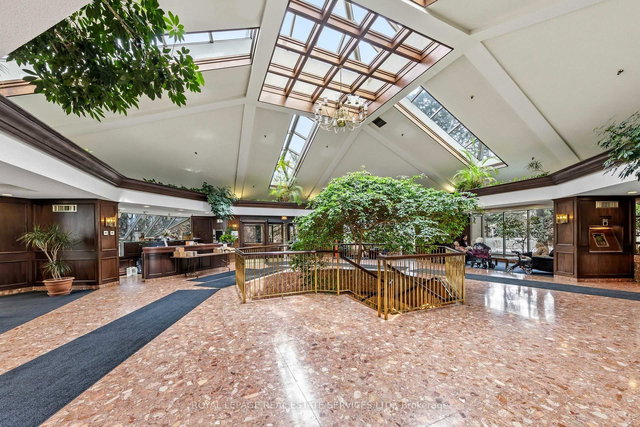 2004 - 1300 Islington Avenue