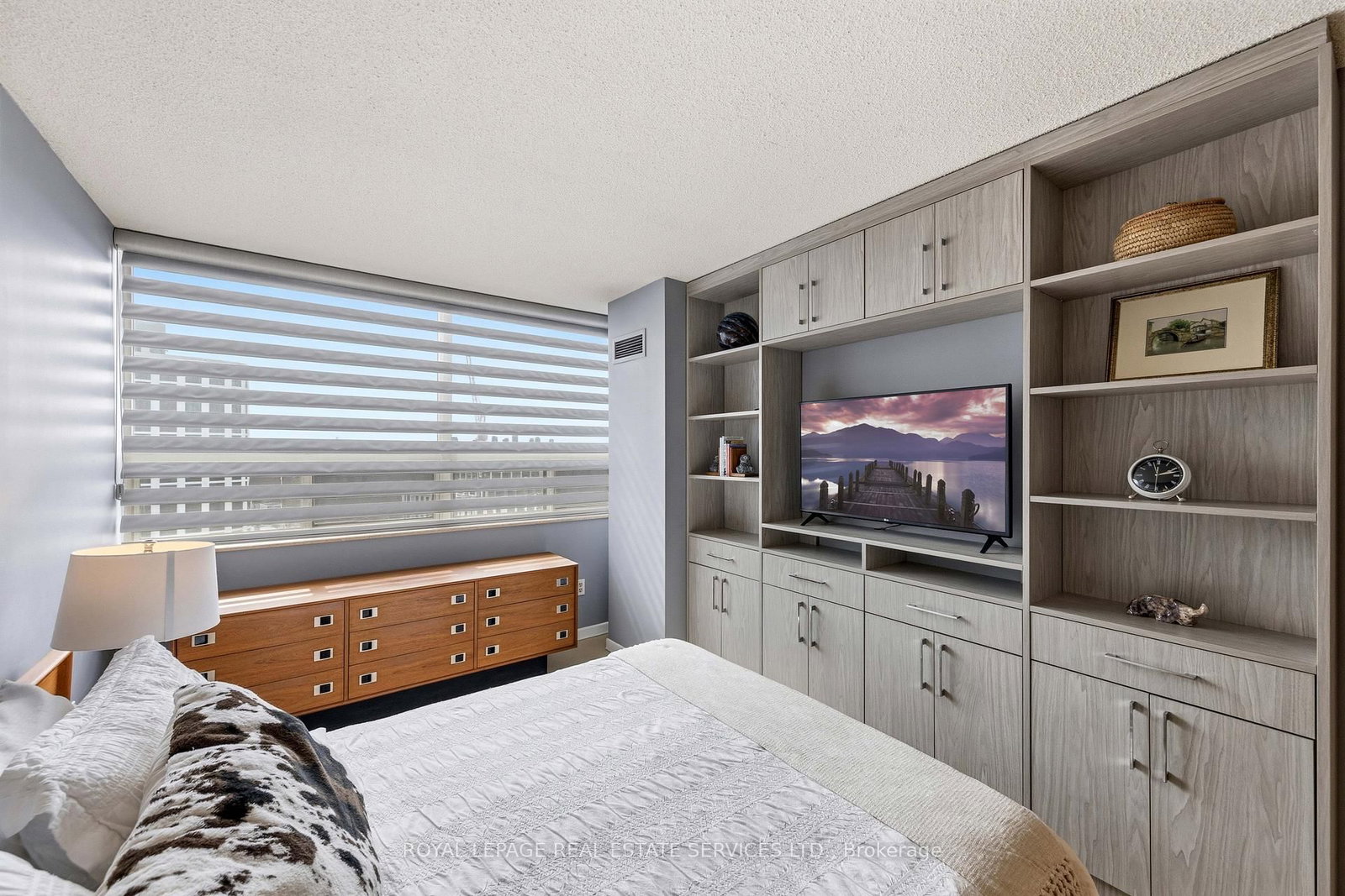 1300 Islington Avenue, Unit 2004 - Photo 30