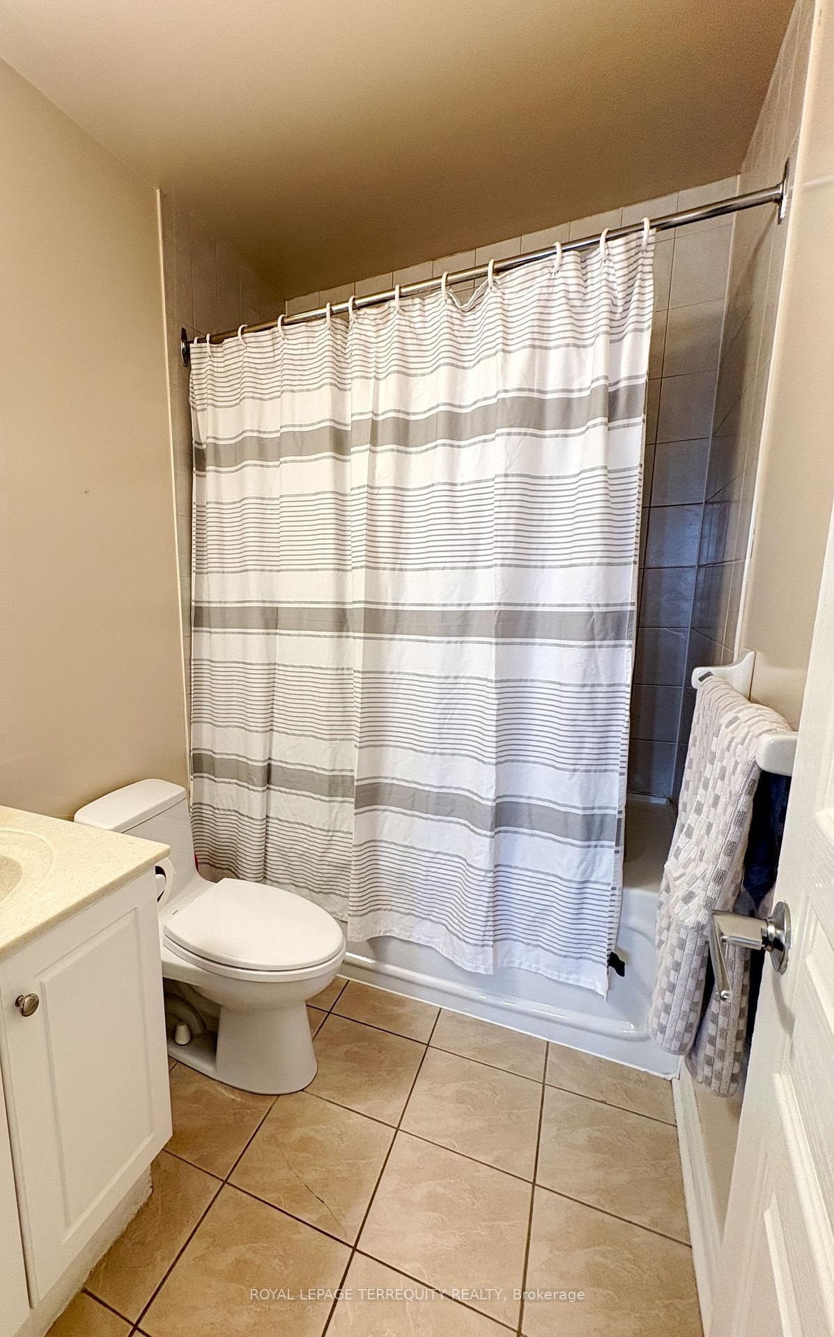 1415 Lawrence Avenue W, Unit 219 - Photo 25