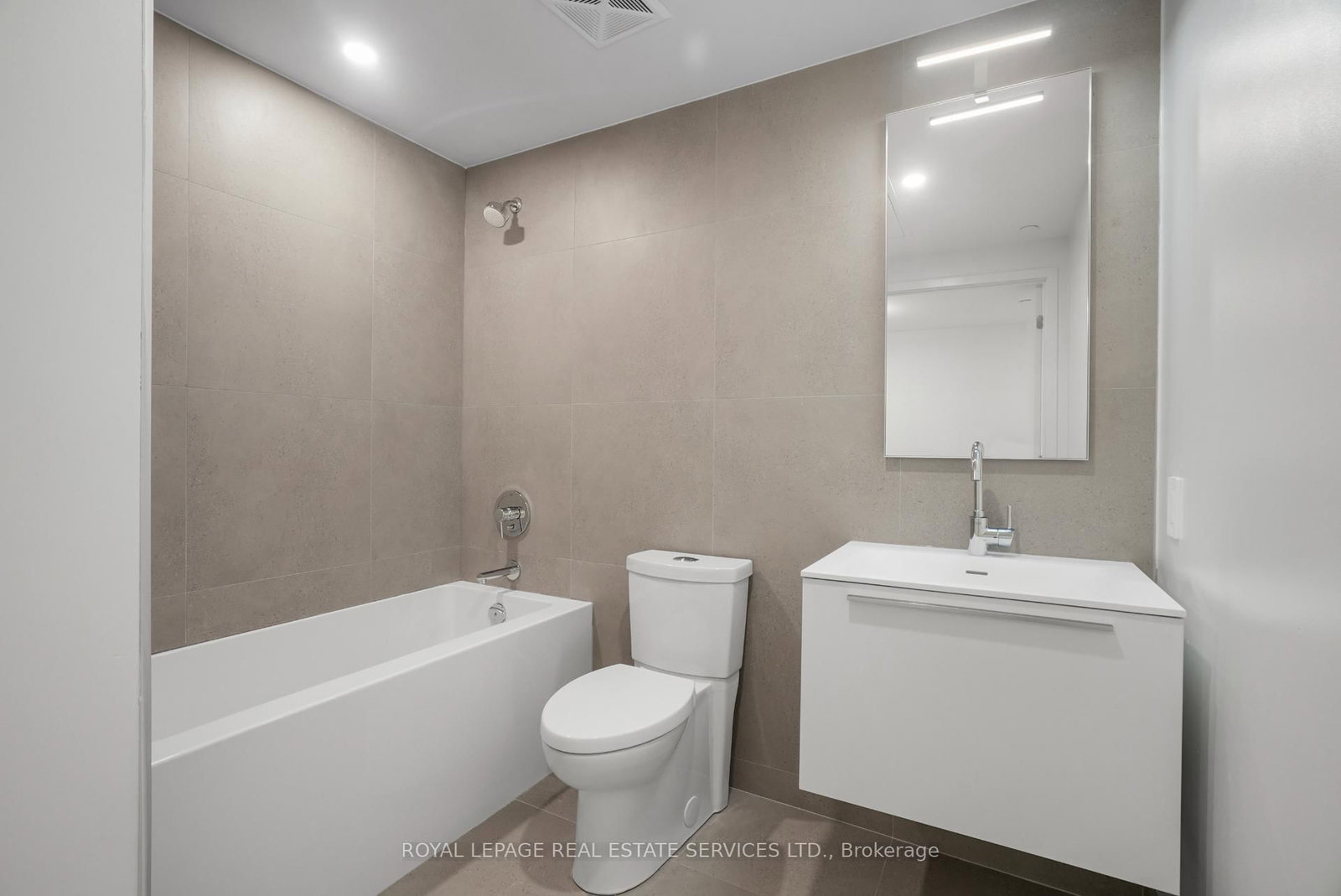 2720 Dundas Street W, Unit 302 - Photo 17