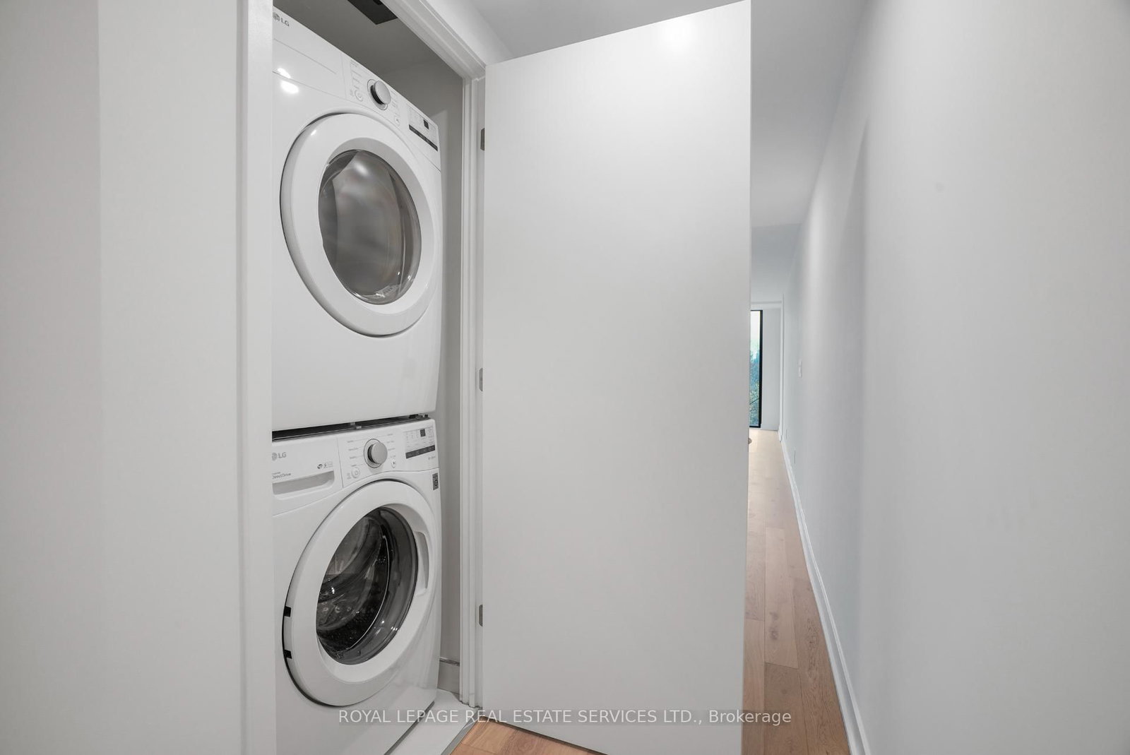 2720 Dundas Street W, Unit 302 - Photo 18