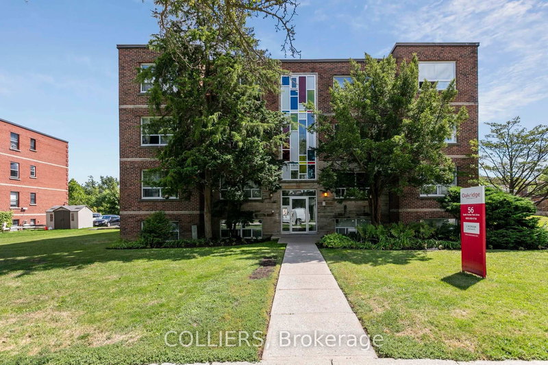 56 South Forster Park Dr, Oakville, L6K 1Y7 | Image 2