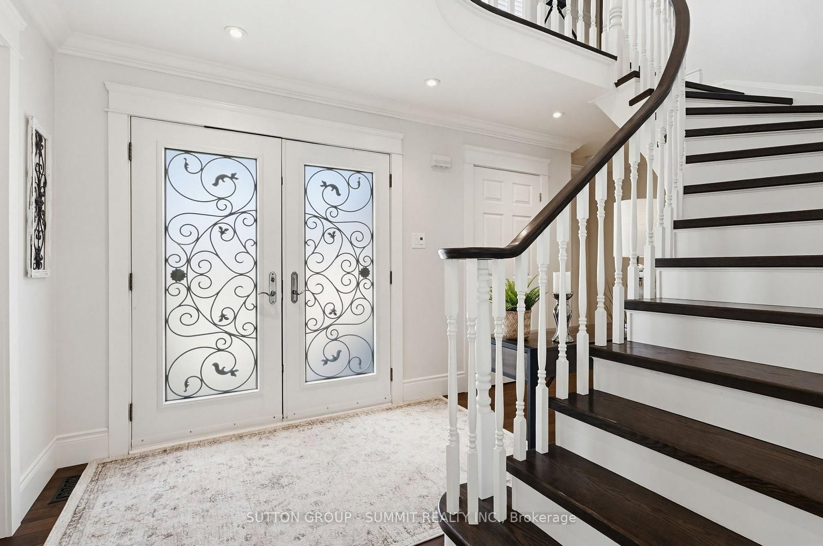 1354 Winterberry Drive - Photo 6