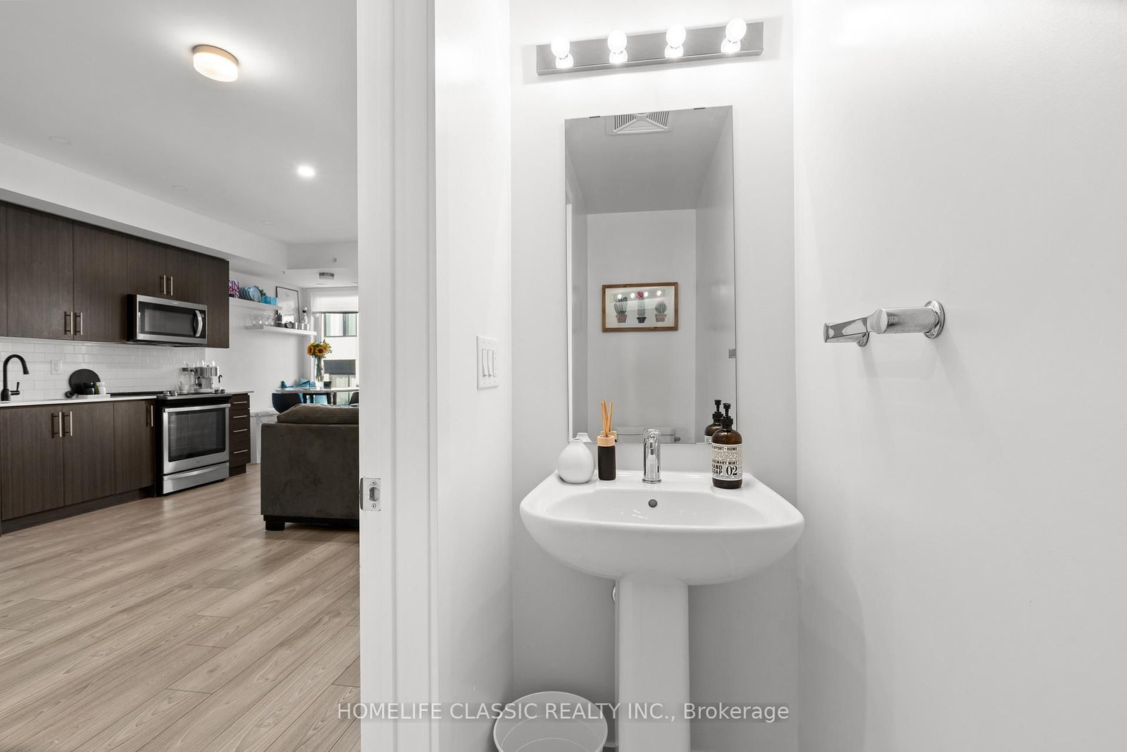 3476 Widdicombe Way, Unit 9 - Photo 11