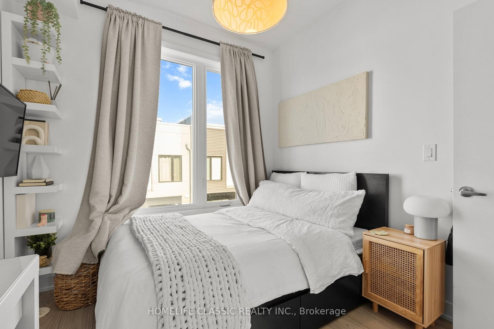 3476 Widdicombe Way, Unit 9 - Photo 16