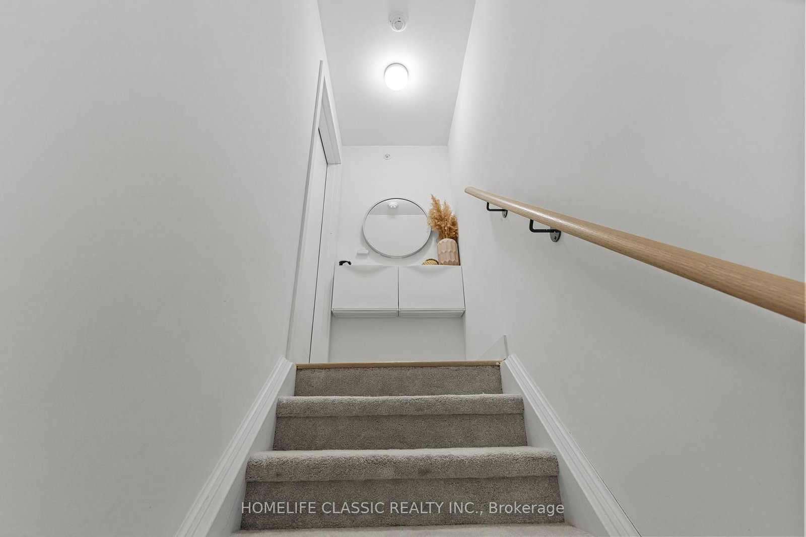 3476 Widdicombe Way, Unit 9 - Photo 19