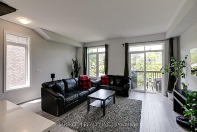 379 Ladycroft Mississauga,ON L5A 1E7 — Photo 5