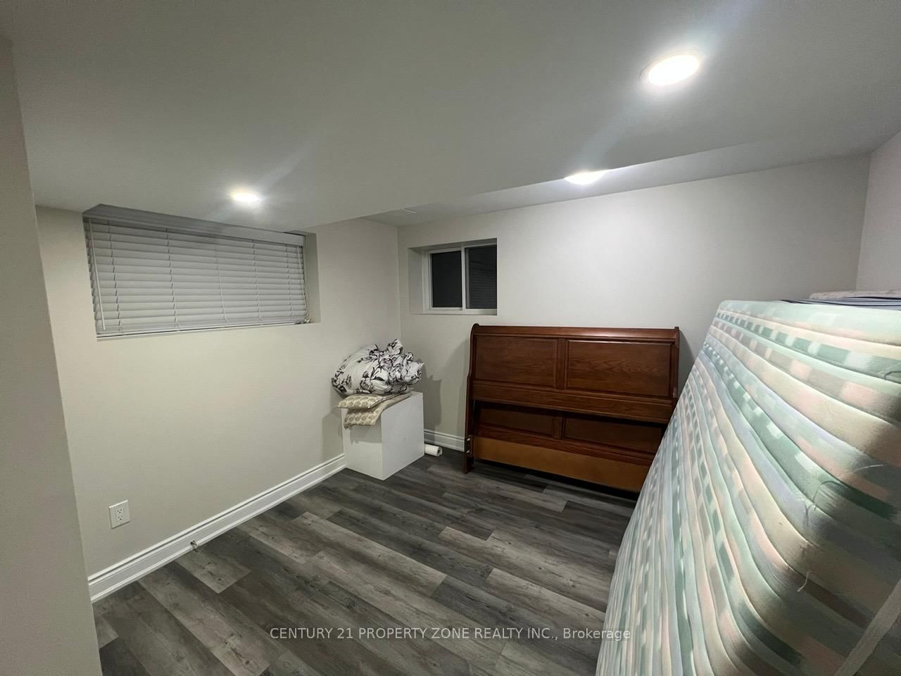 1568 Gainer Crescent - Photo 11