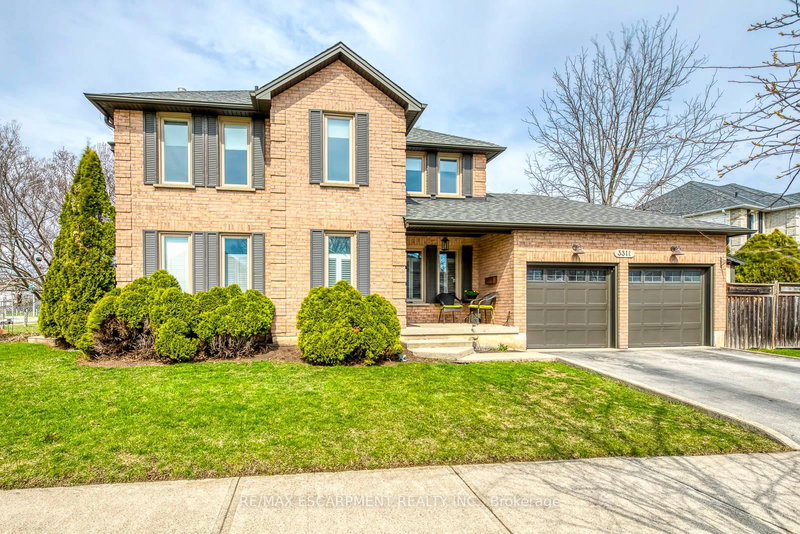 3311 Springvale Crt, Burlington, Ontario