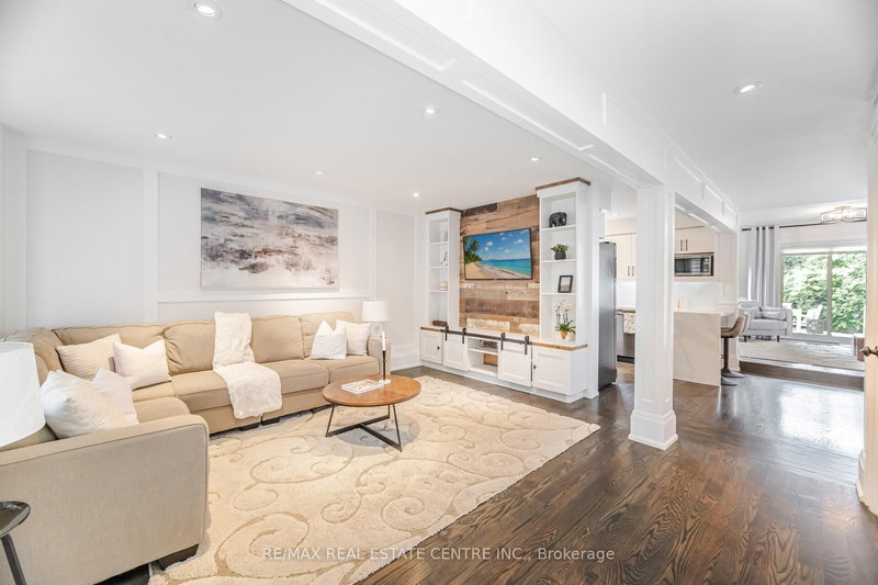 upper - 680 DRIFTCURRENT Dr, Mississauga, L4Z 3Z4 | Image 2