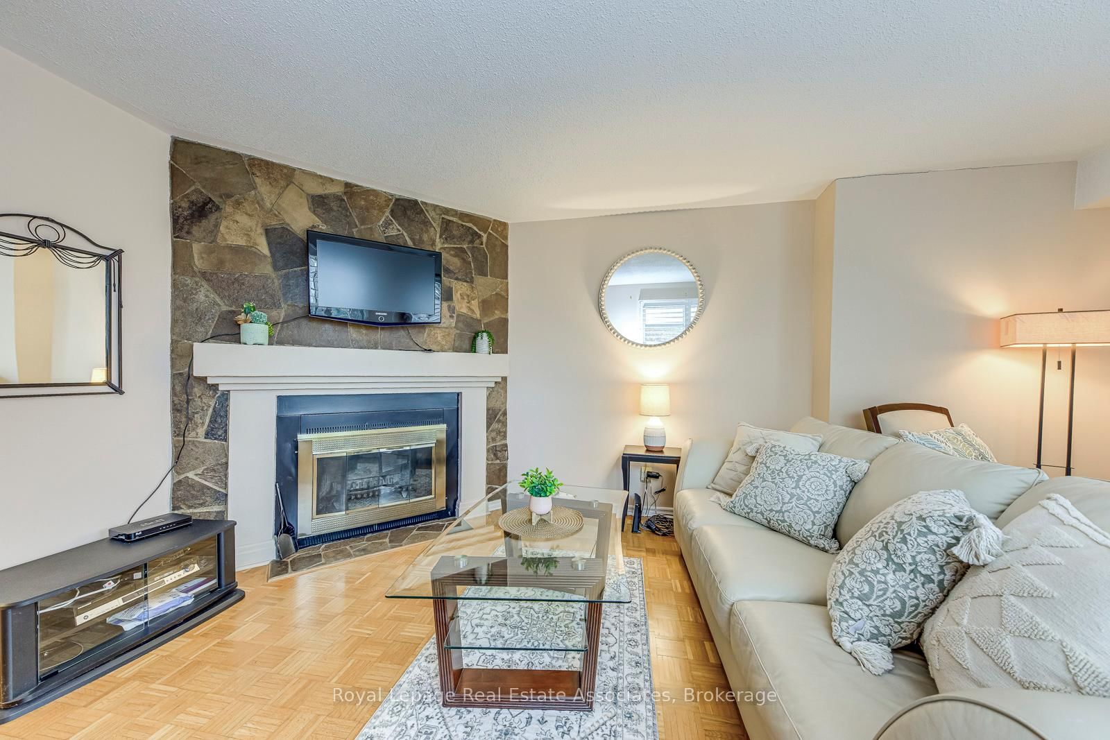 1192 Kos Boulevard - Photo 11