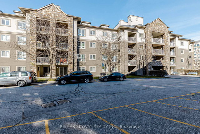 1403 - 8 Dayspring Circle