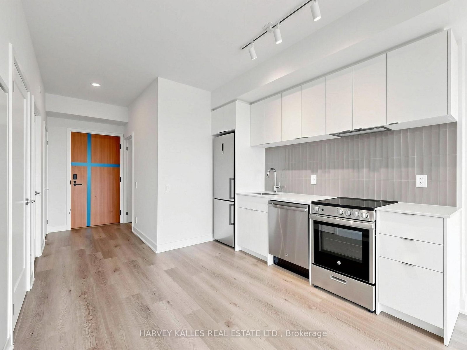 1660 Bloor Street W, Unit 1105 - Photo 13