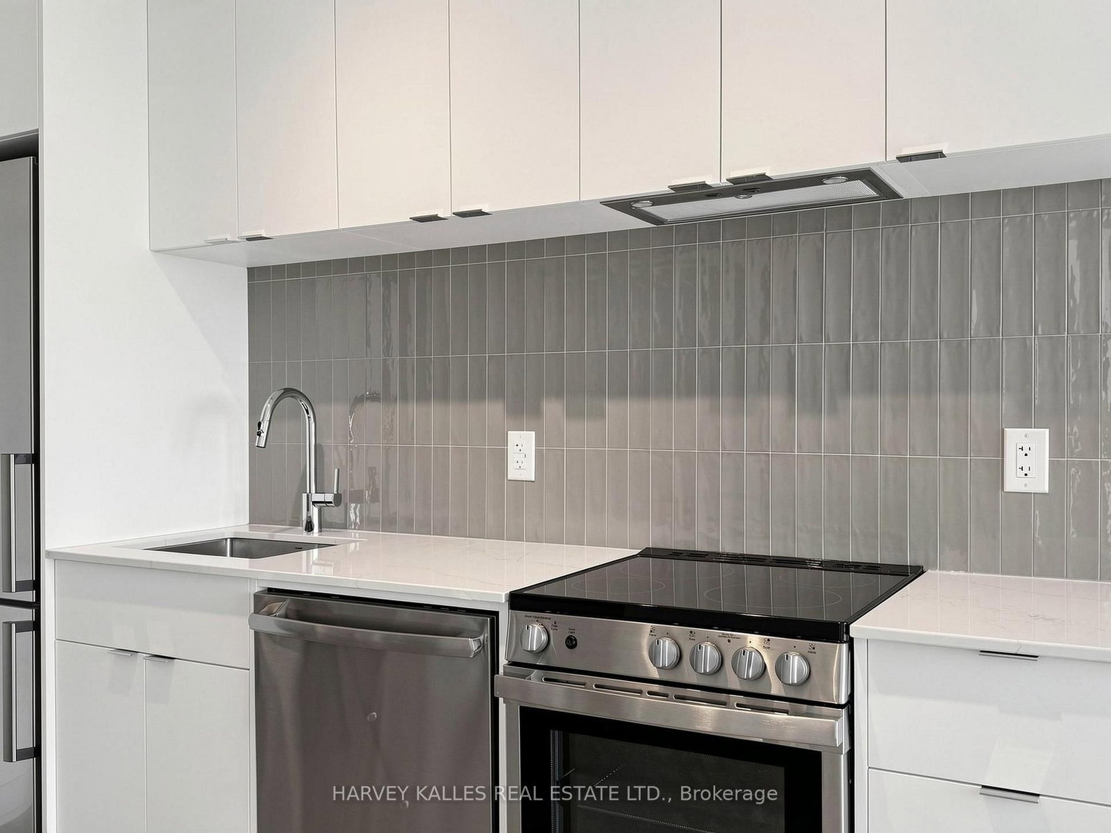 1660 Bloor Street W, Unit 1105 - Photo 14