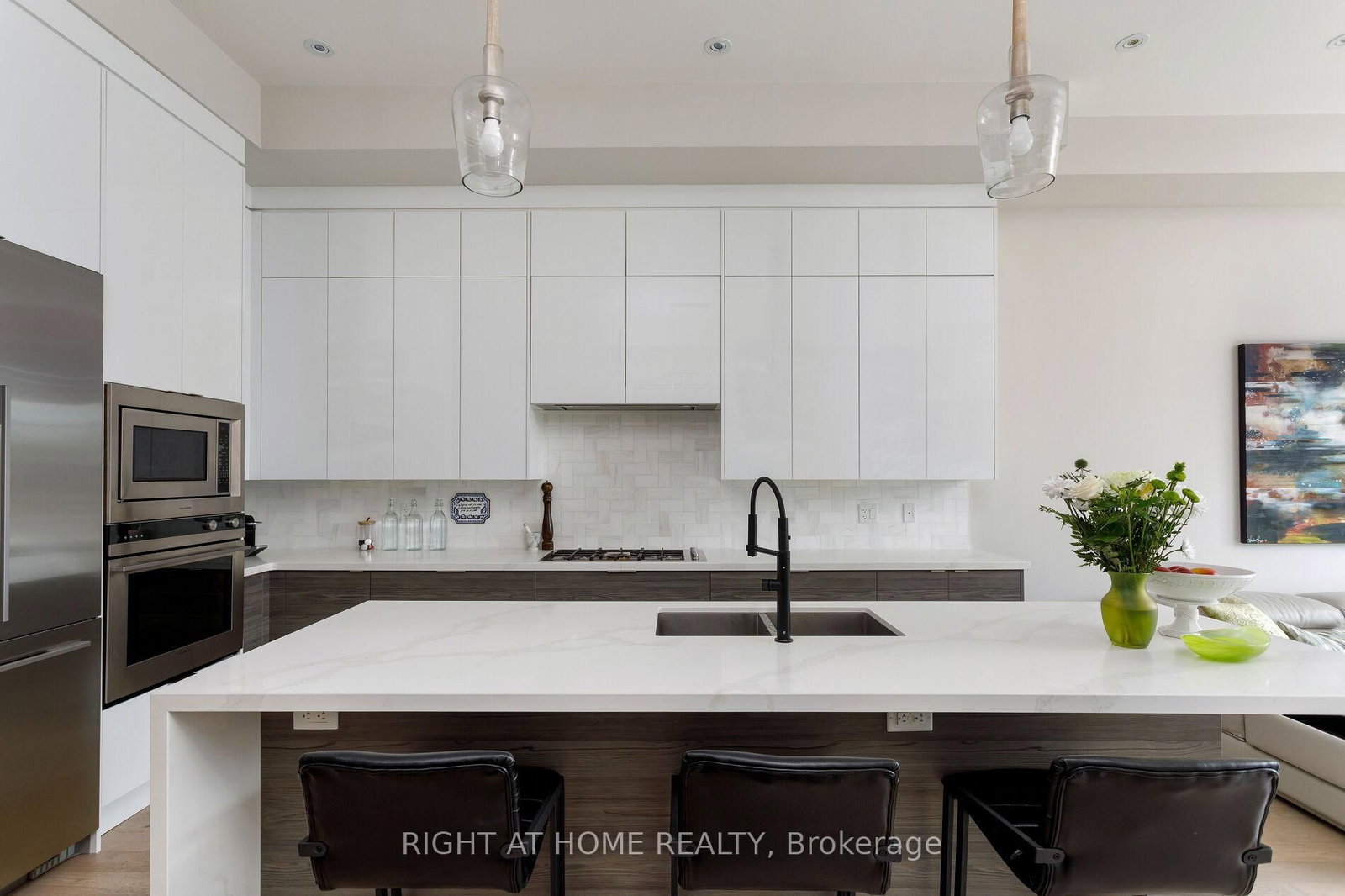 Detached House for sale at 175 Hay Avenue, Toronto, Ontario, M8Z 1G3 - Mimico - MLS: W13002792