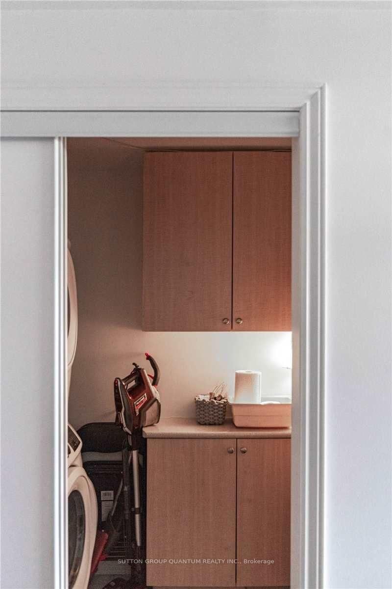 2300 Upper Middle Road W, Unit 301 - Photo 15