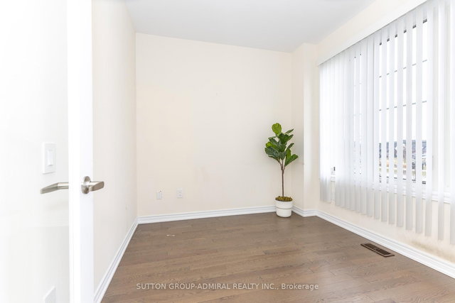 30 Albert Spencer Avenue