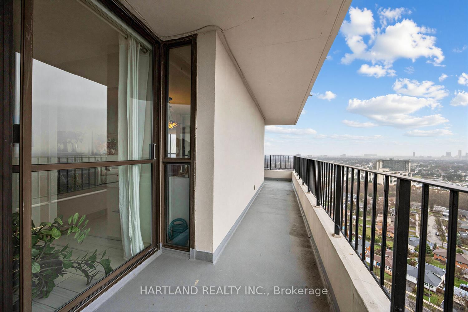 1333 Bloor Street, Unit 2409 - Photo 25