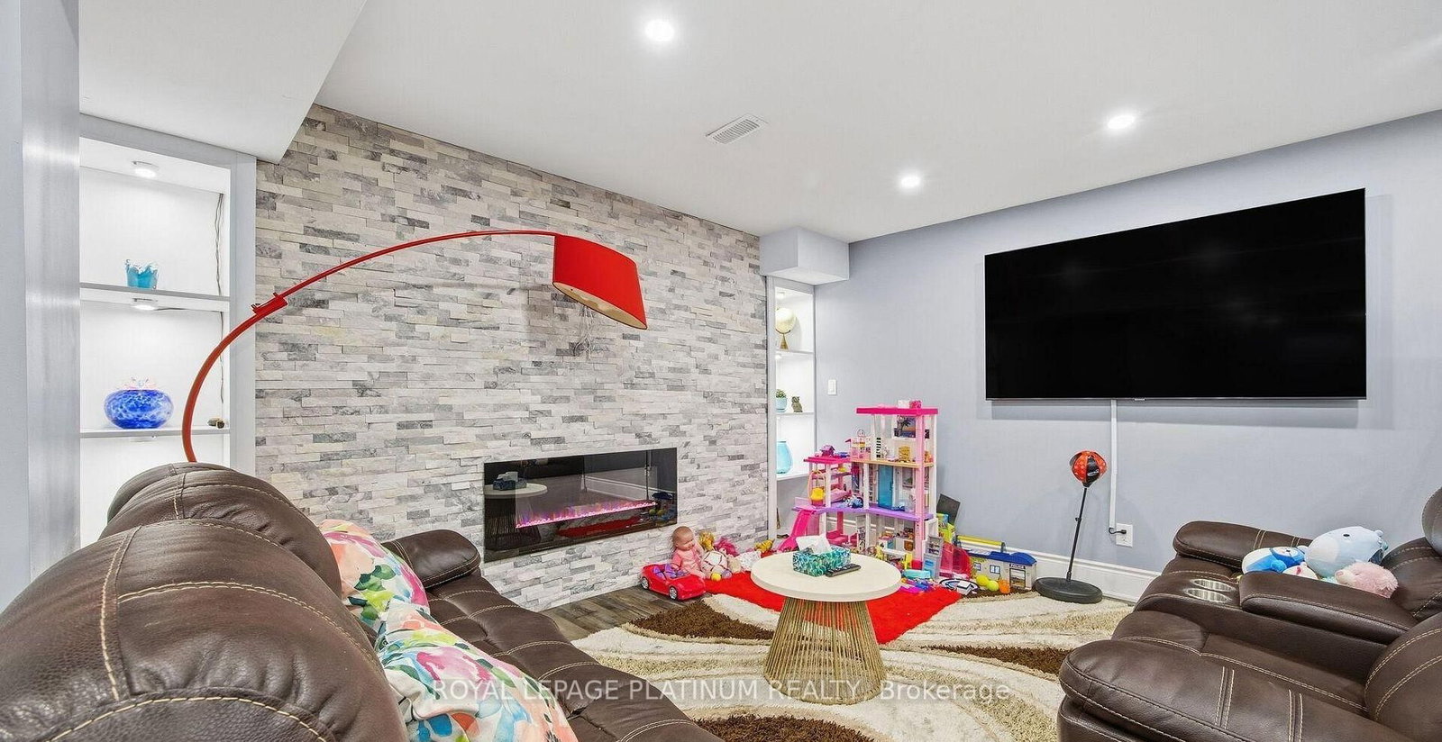 Detached House for sale at 6 West Branch Drive, Halton Hills, Ontario, L7G 0J6 - Georgetown - MLS: W13003008