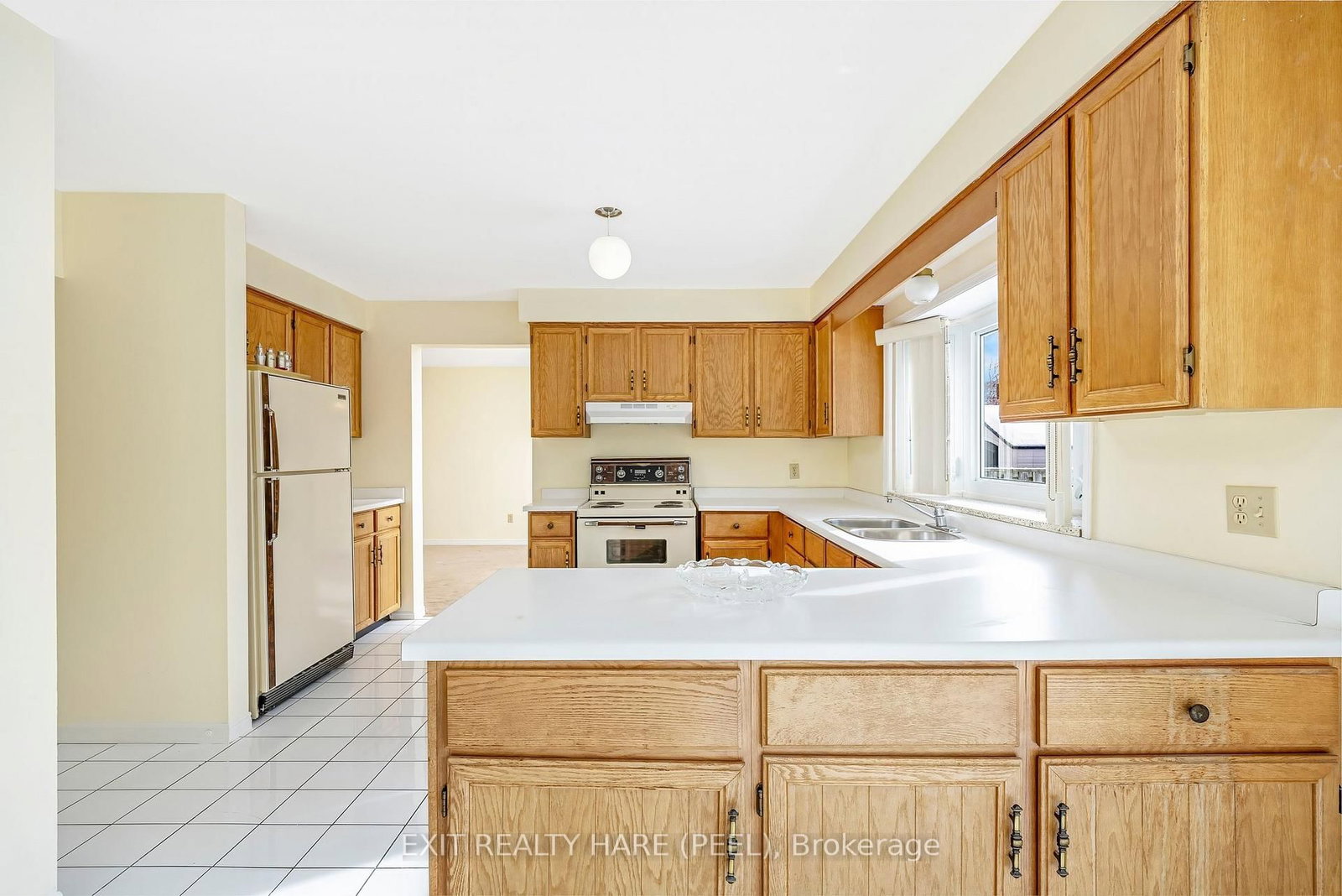 Detached House for sale at 47 Stillwater Crescent, Brampton, Ontario, L6X 3L2 - Brampton West - MLS: W13003184