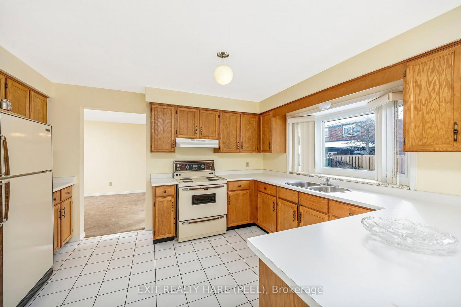 Detached House for sale at 47 Stillwater Crescent, Brampton, Ontario, L6X 3L2 - Brampton West - MLS: W13003184