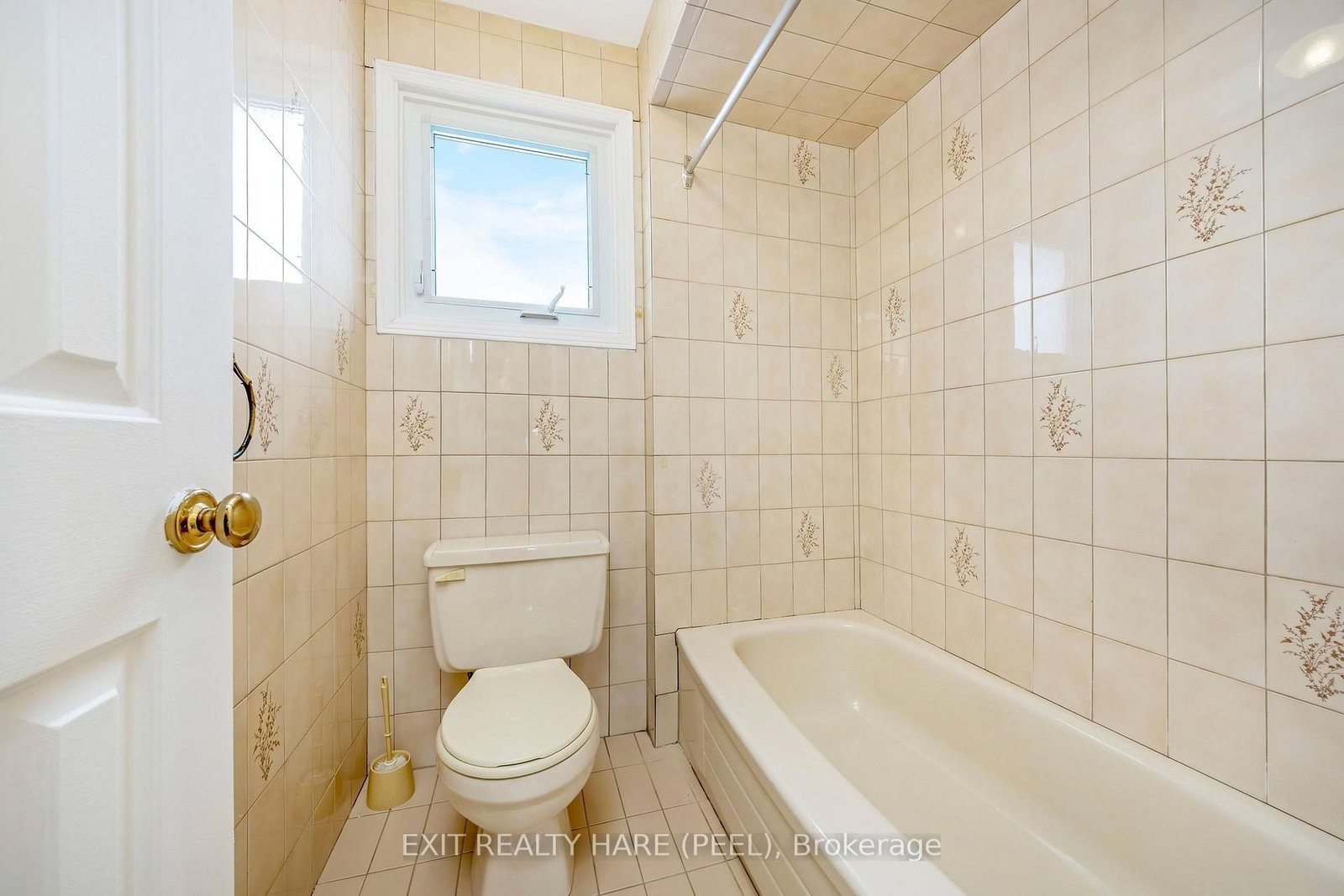 Detached House for sale at 47 Stillwater Crescent, Brampton, Ontario, L6X 3L2 - Brampton West - MLS: W13003184