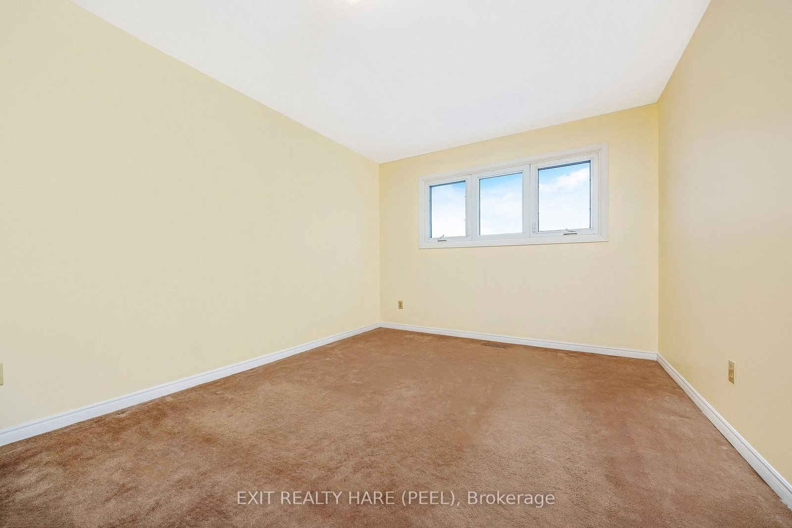 Detached House for sale at 47 Stillwater Crescent, Brampton, Ontario, L6X 3L2 - Brampton West - MLS: W13003184