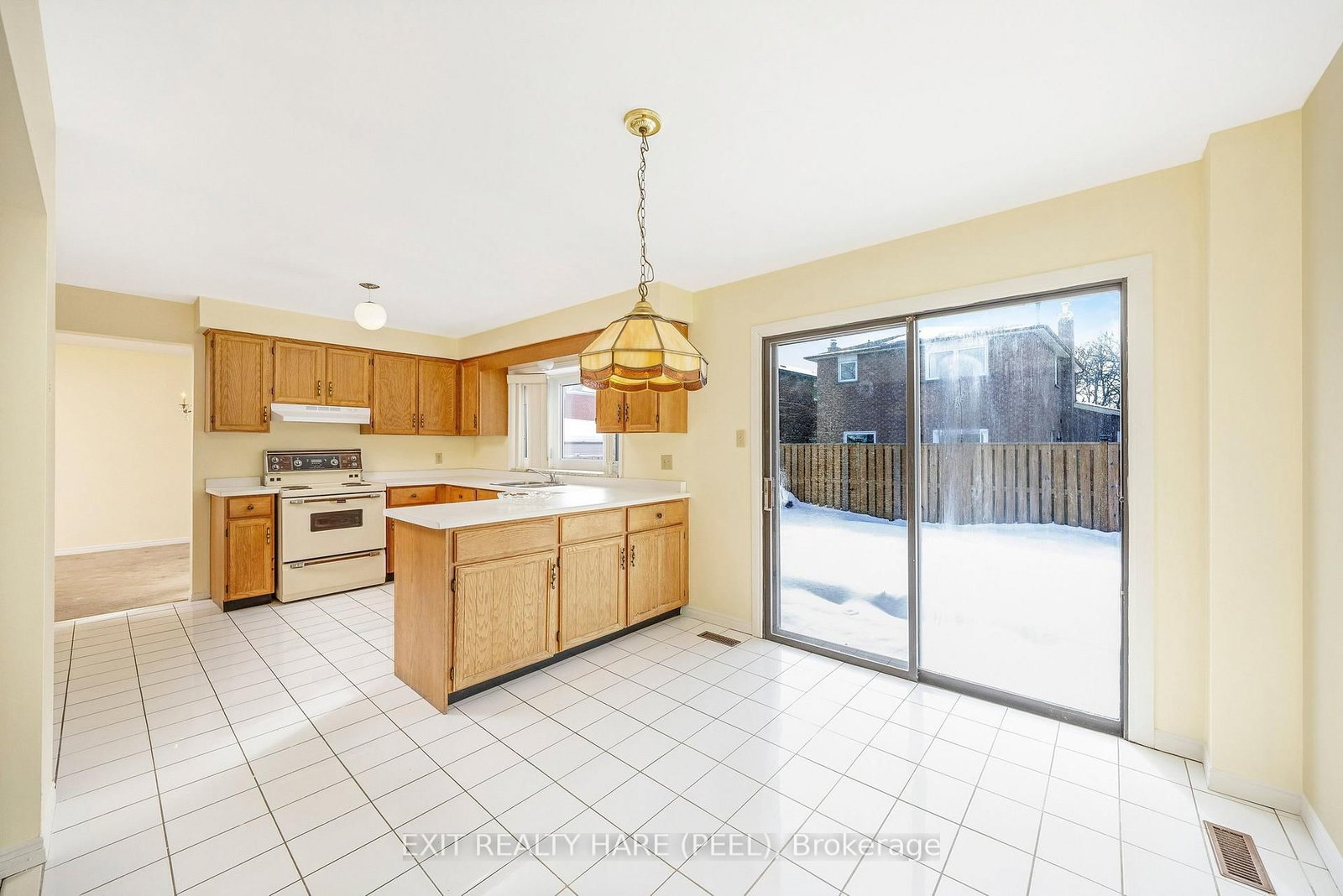 Detached House for sale at 47 Stillwater Crescent, Brampton, Ontario, L6X 3L2 - Brampton West - MLS: W13003184