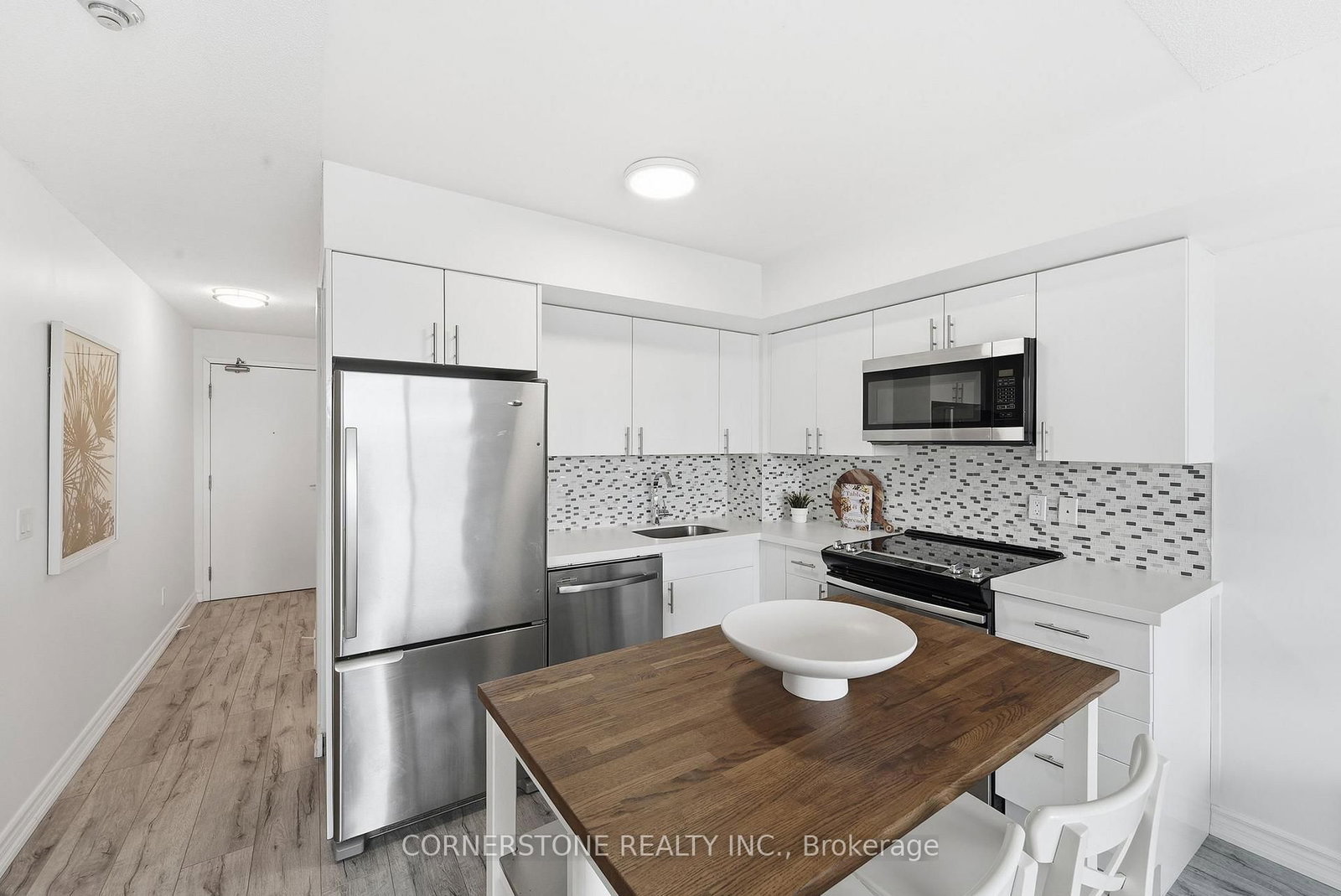 Condo for sale at 209-4 Elsinore Path, Toronto, Ontario, M8V 4G7 - New Toronto - MLS: W13003230