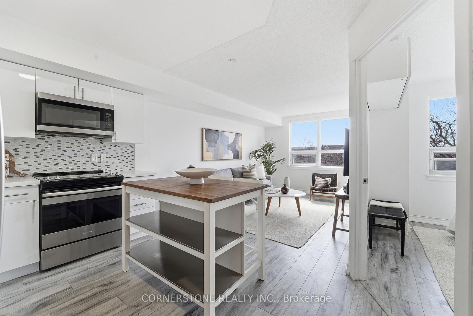 Condo for sale at 209-4 Elsinore Path, Toronto, Ontario, M8V 4G7 - New Toronto - MLS: W13003230