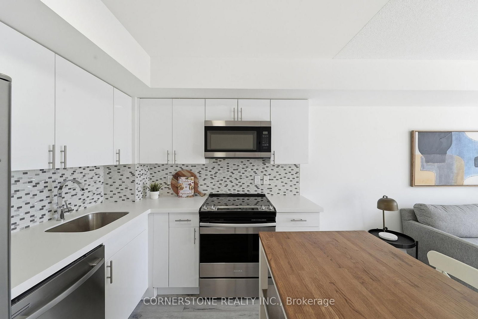 Condo for sale at 209-4 Elsinore Path, Toronto, Ontario, M8V 4G7 - New Toronto - MLS: W13003230