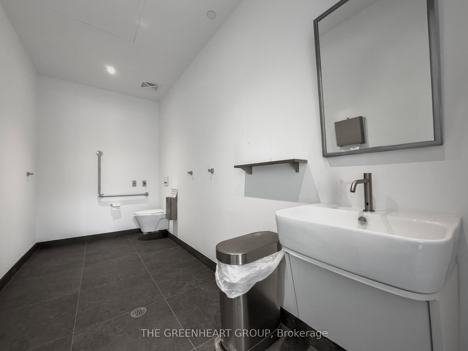 80 Park Street E - Photo 12