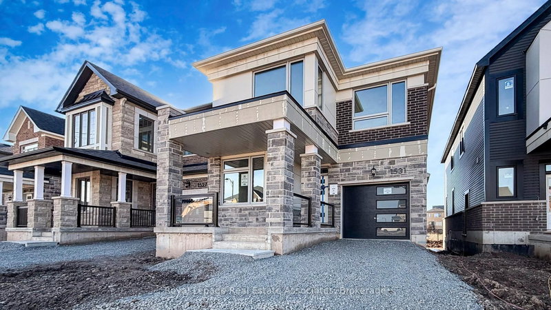 1531 Whitlock Ave, Milton, L9E 2J7 | Image 2