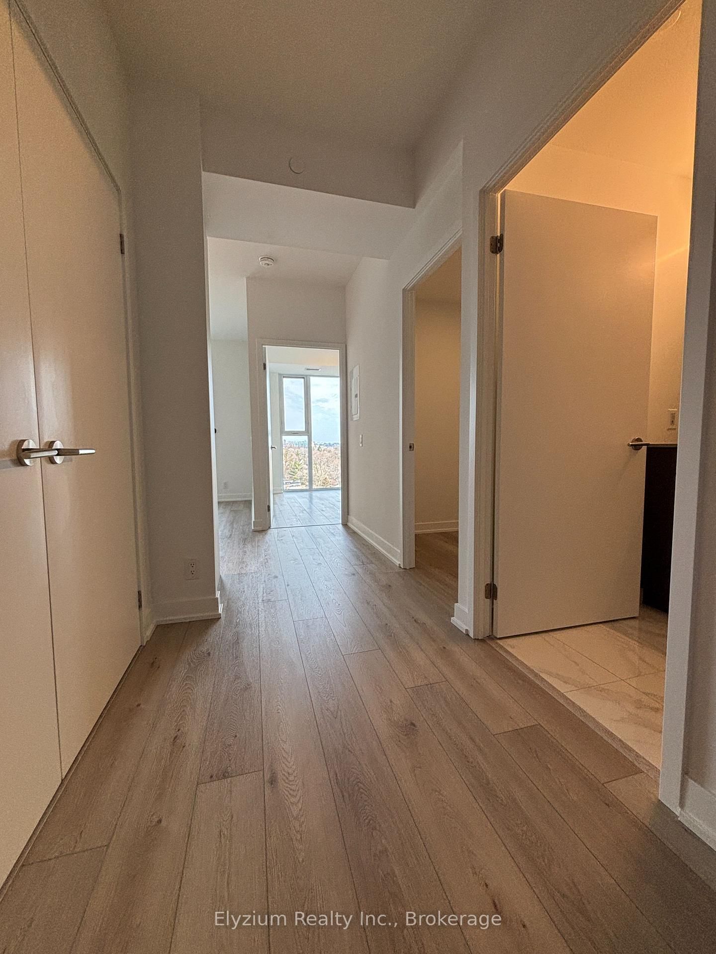 1660 Bloor Street W, Unit 1012 - Photo 2