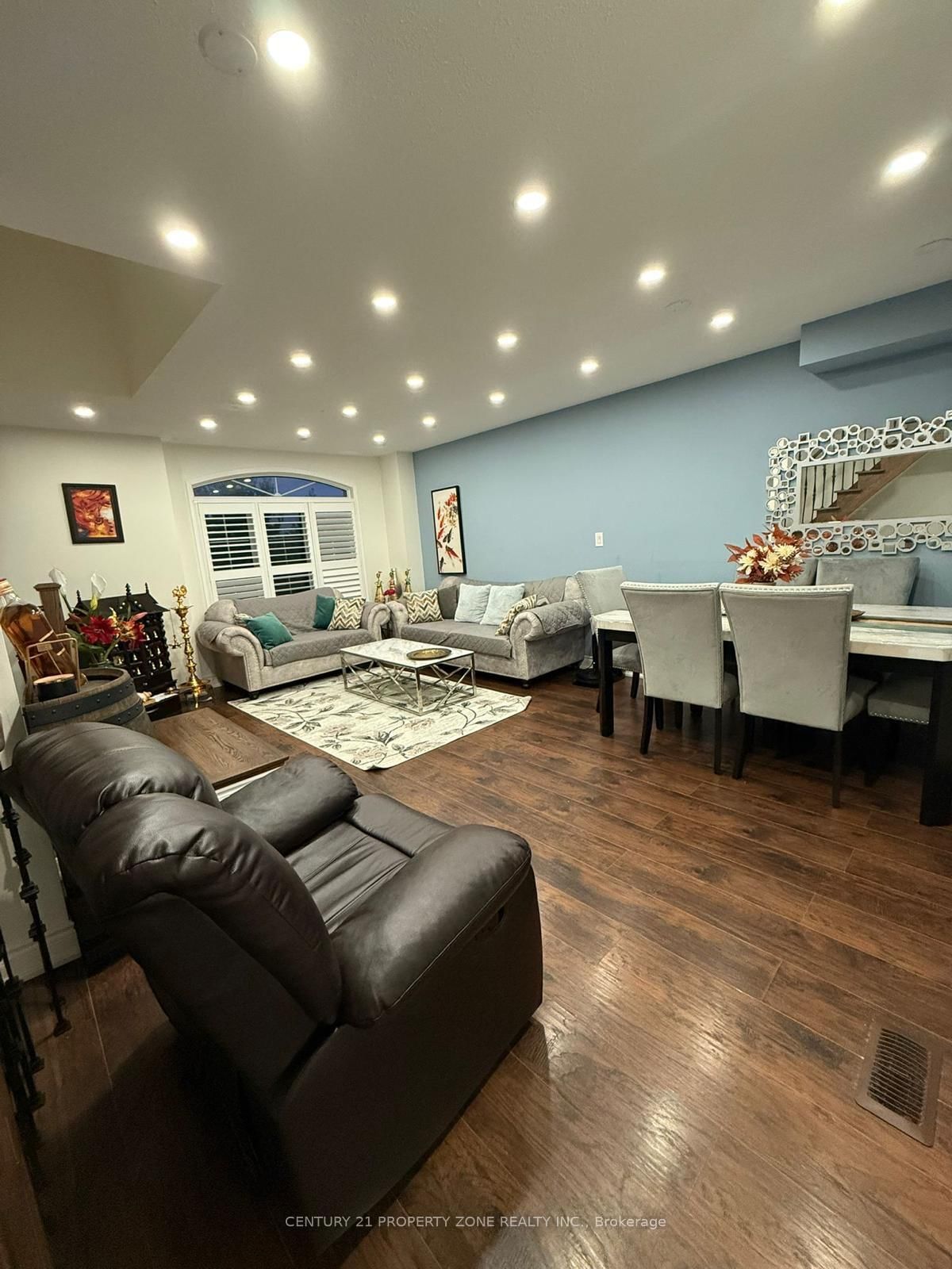 321 Aspendale Crescent - Photo 24