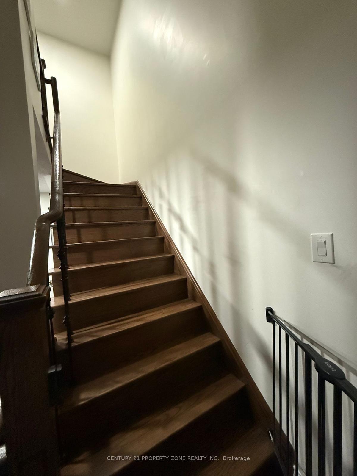 321 Aspendale Crescent - Photo 28