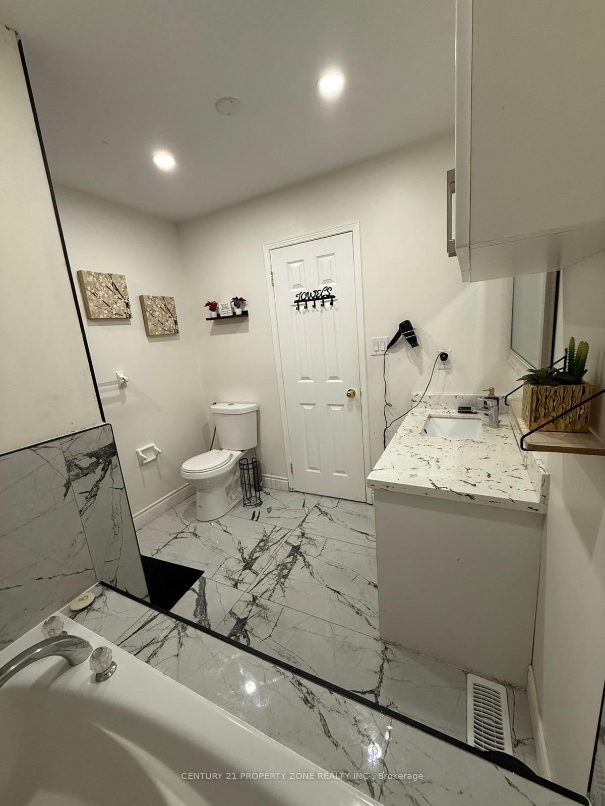 321 Aspendale Crescent - Photo 7