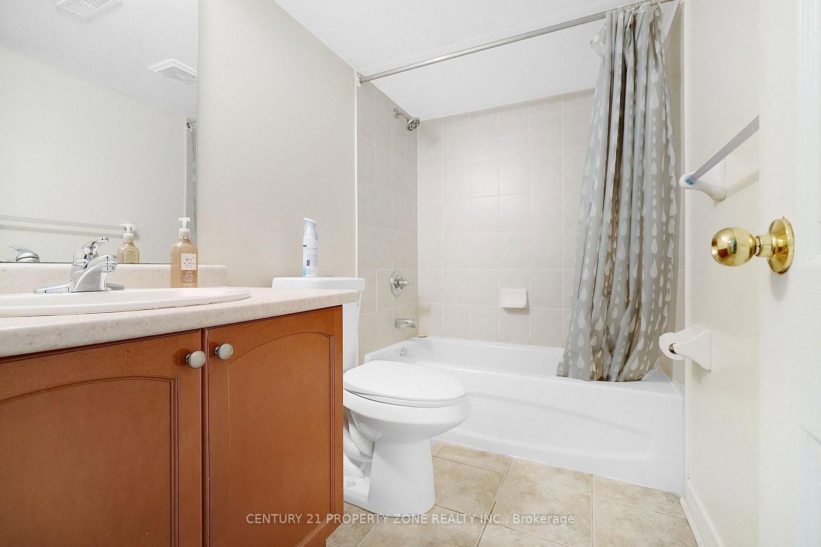 Detached House for sale at 43 Alice Springs Crescent, Brampton, Ontario, L6X 0R7 - Credit Valley - MLS: W13003462