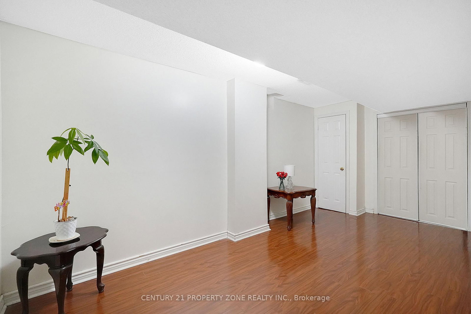 Detached House for sale at 43 Alice Springs Crescent, Brampton, Ontario, L6X 0R7 - Credit Valley - MLS: W13003462