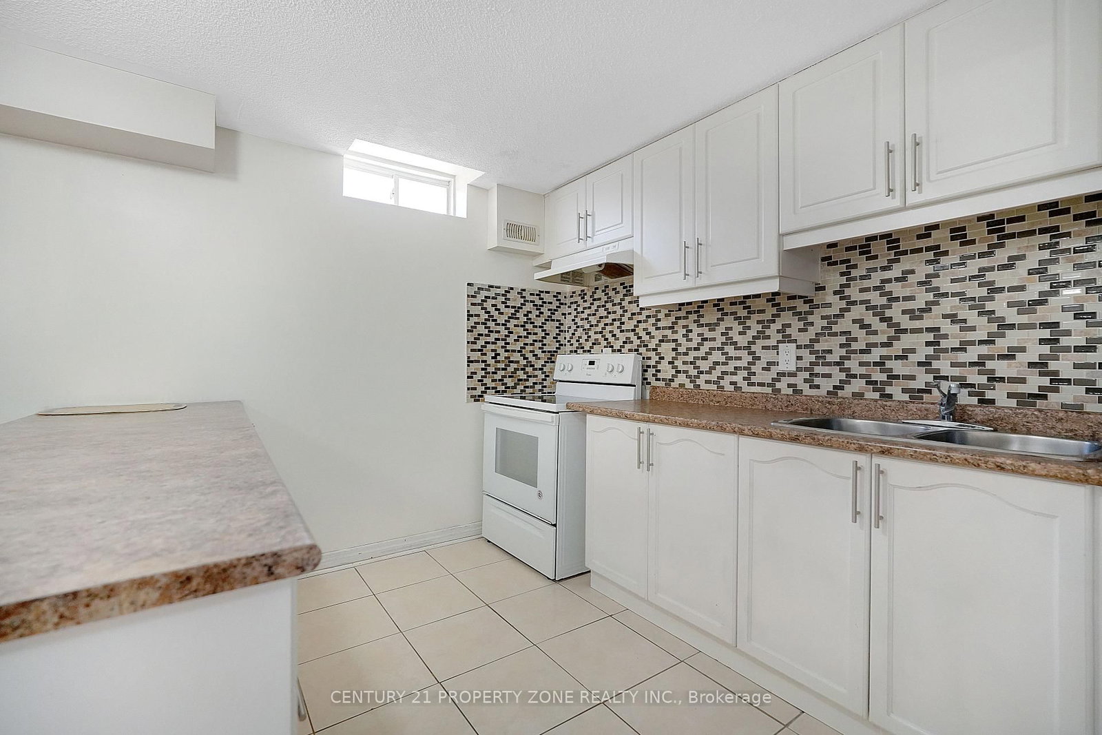 Detached House for sale at 43 Alice Springs Crescent, Brampton, Ontario, L6X 0R7 - Credit Valley - MLS: W13003462