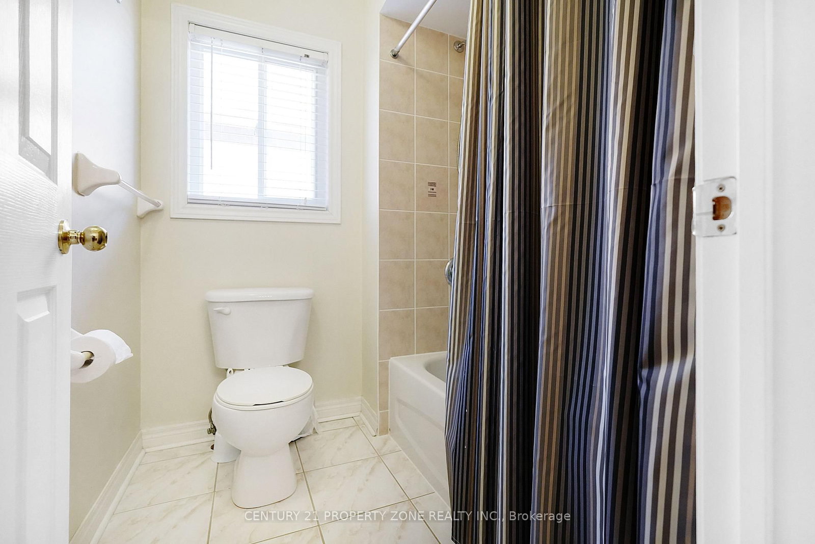 Detached House for sale at 43 Alice Springs Crescent, Brampton, Ontario, L6X 0R7 - Credit Valley - MLS: W13003462