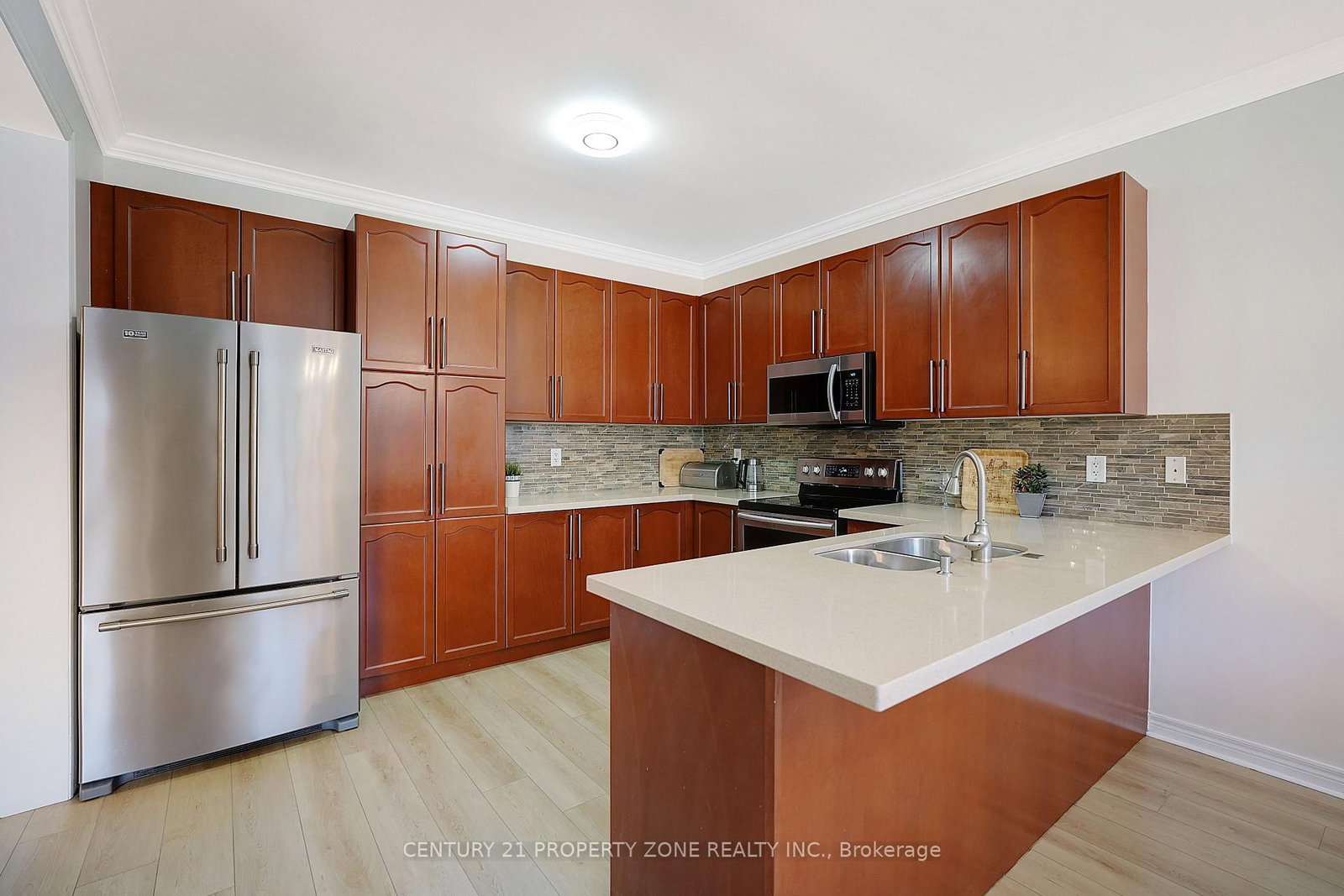 Detached House for sale at 43 Alice Springs Crescent, Brampton, Ontario, L6X 0R7 - Credit Valley - MLS: W13003462